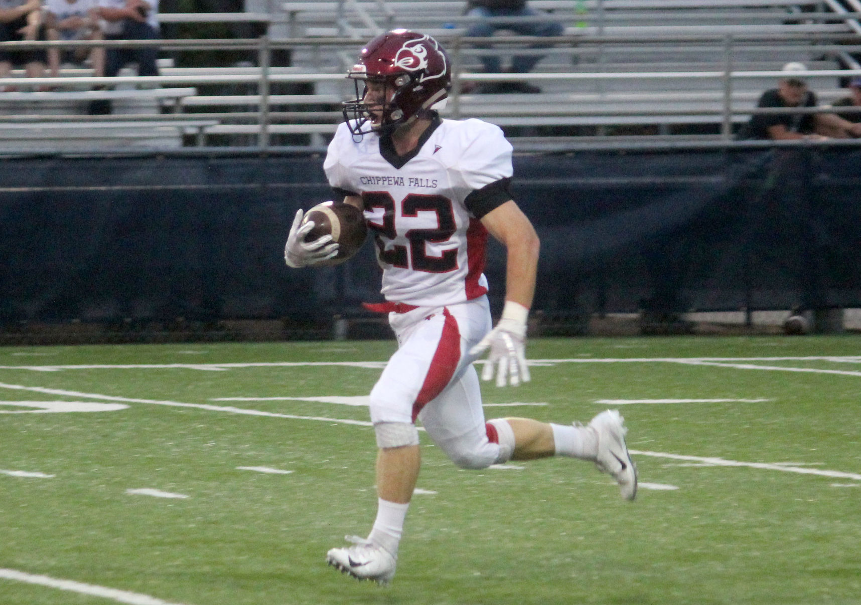 Chi-Hi football at Eau Claire Memorial 9-14-18